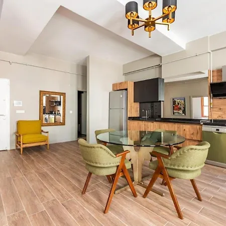 Apartman Stunning Bright Modern 1bd Balat Gem! #328 *