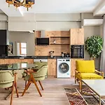 Stunning Bright Modern 1bd Balat Gem! #328 *