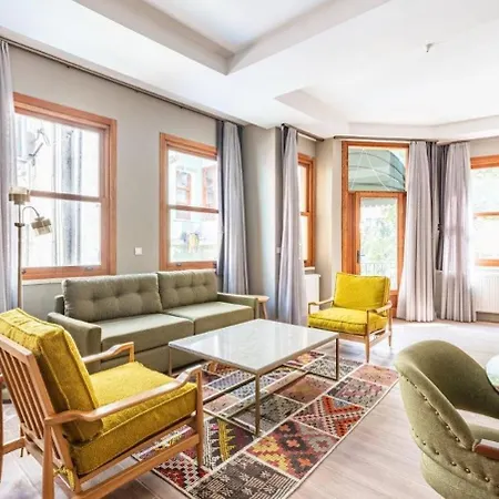 Stunning Bright Modern 1bd Balat Gem! #328 Daire İstanbul