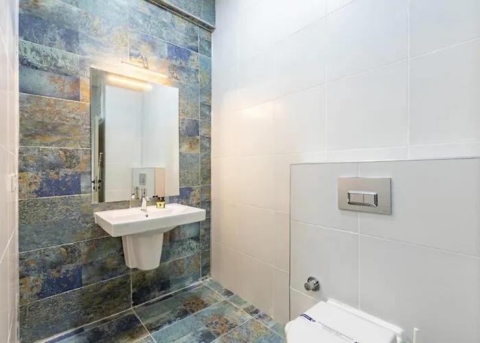 Apartamento Stunning Bright Modern 1bd Balat Gem! #328