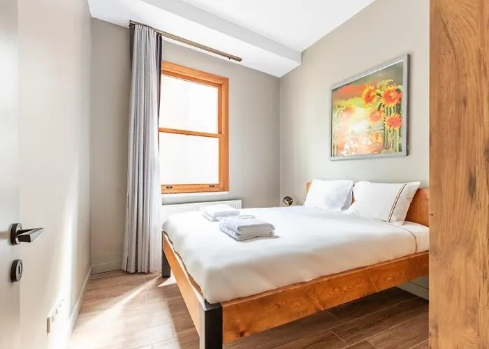 Stunning Bright Modern 1bd Balat Gem! #328 Apartamento
